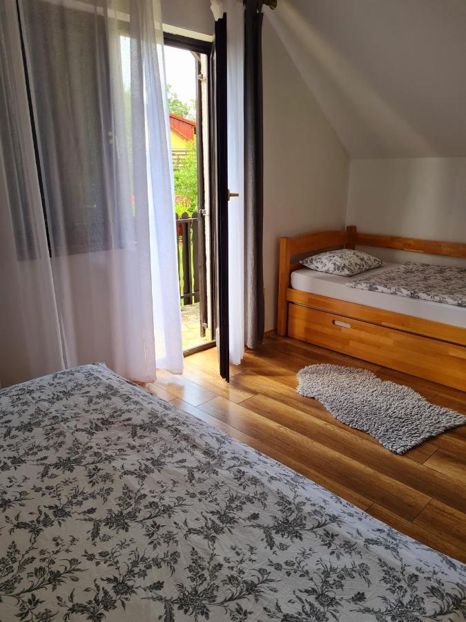 Apartman Poznanovic Apartment Rakovica Exterior foto